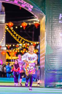 BIB: 0000, 10018
                            <button type="button" onclick="openModal(21812214)" class="btn btn-primary btn-sm float-right btn-popup" data-toggle="modal" data-target=".modal-high-quality">
                        <i class="fas fa-shopping-cart"></i> Add to Cart
                    </button>
                                            <button type="button" onclick="isThisMe(21812214, true)" class="btn btn-success btn-sm float-right btn-popup btn-isme hidden" data-toggle="tooltip" data-placement="bottom" title="นี่คือรูปของคุณใช่ไหม คลิกที่นี่เพื่อเอาเข้าอัลบั้ม">
                        <i class="fas fa-plus"></i> Add to album
                    </button>
                    <button type="button" onclick="isThisMe(21812214, false)" class="btn btn-warning btn-sm float-right btn-popup btn-isnotme hidden">
                        <i class="fas fa-ban"></i> Remove from album
                    </button>